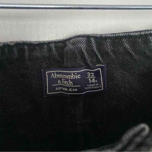 Abercrombie & Fitch High Rise Paperbag Waist Jeans 32 14 Dark Grey Washed Black - Picture 2 of 4